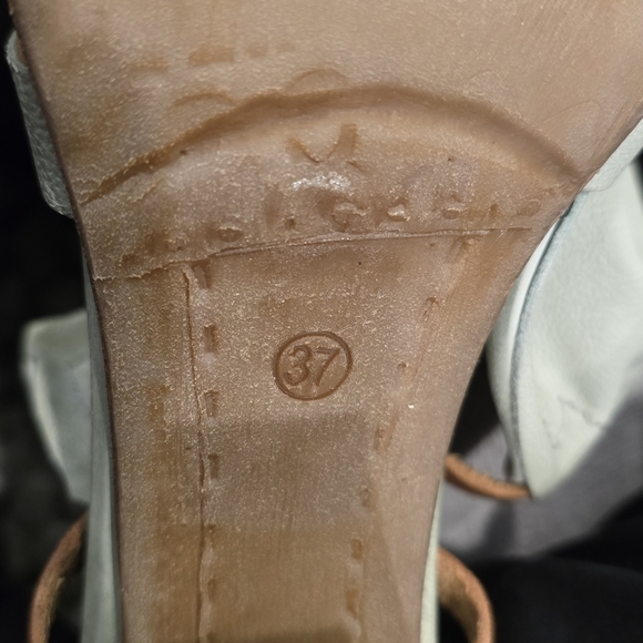 NEW A.S. 98 Heels - NWOT - Picture 6 of 8